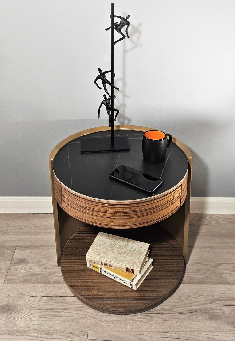 Прикроватная тумба SG16