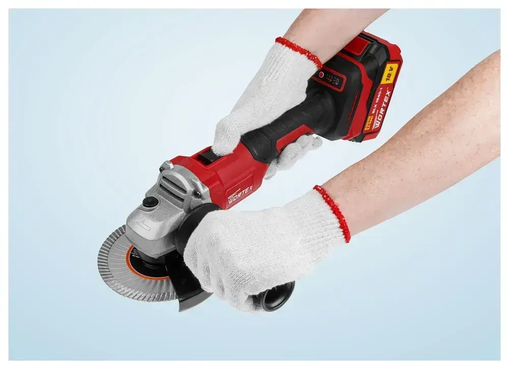 Шлифмашина угловая болгарка аккумуляторная WORTEX CAG 1812-1 E ALL1 (0329191)