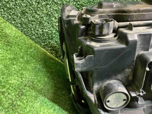 Фара левая VW Passat B8 (2014-2020) LED