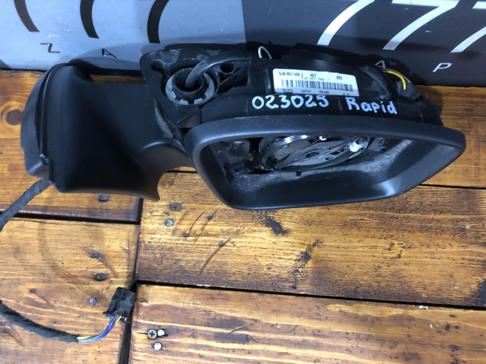 Зеркало правое 6 Pin Skoda Rapid 1 12-20 Б/У Оригинал 5JB857502M