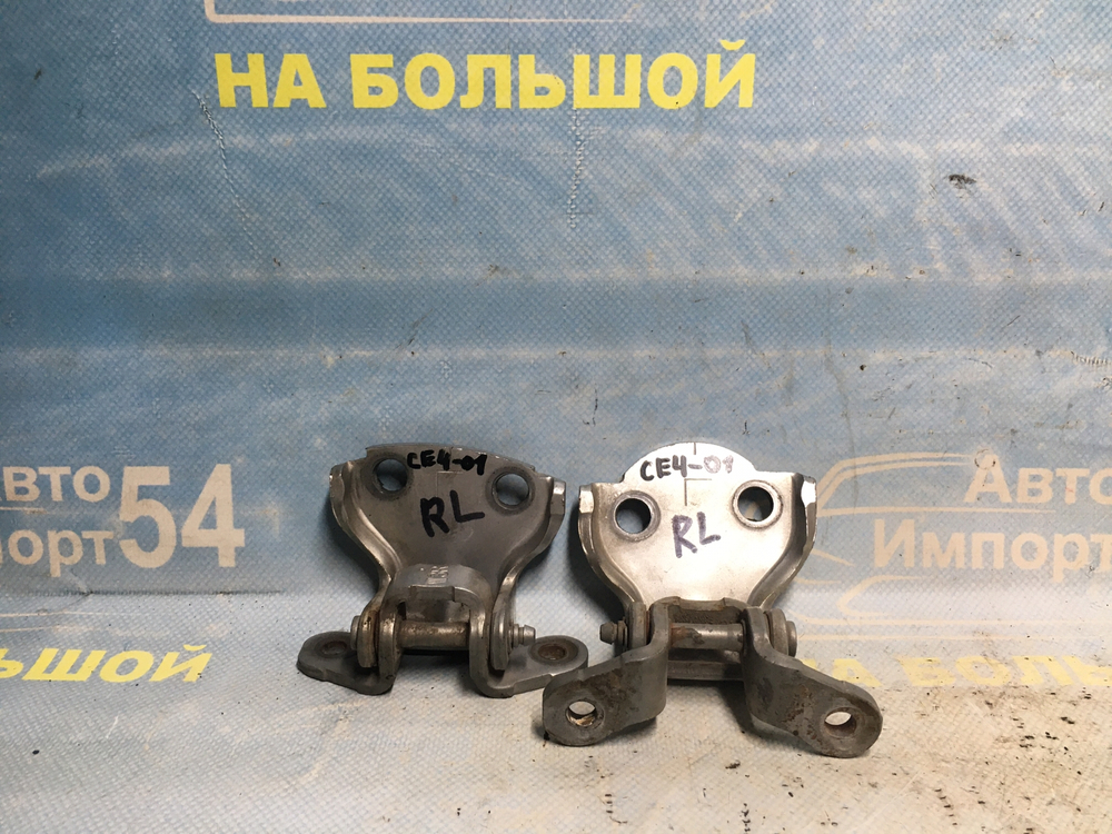 Петля двери задней левой Honda RAFAGA 1996