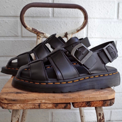 Сандалии Dr. Martens Kassion