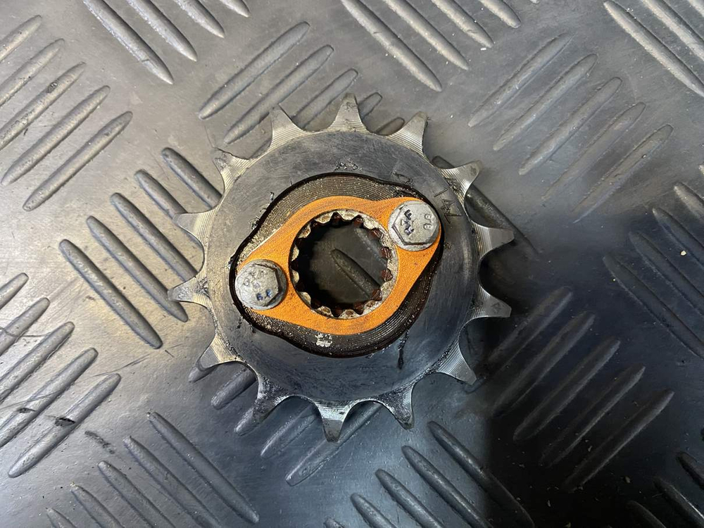 Звезда ведущая KTM 250 Duke 2020