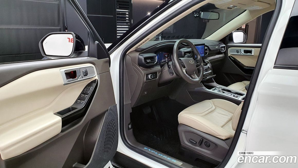 Ford Explorer 6 Generation 3.0 Platinum 4WD (11.2021)