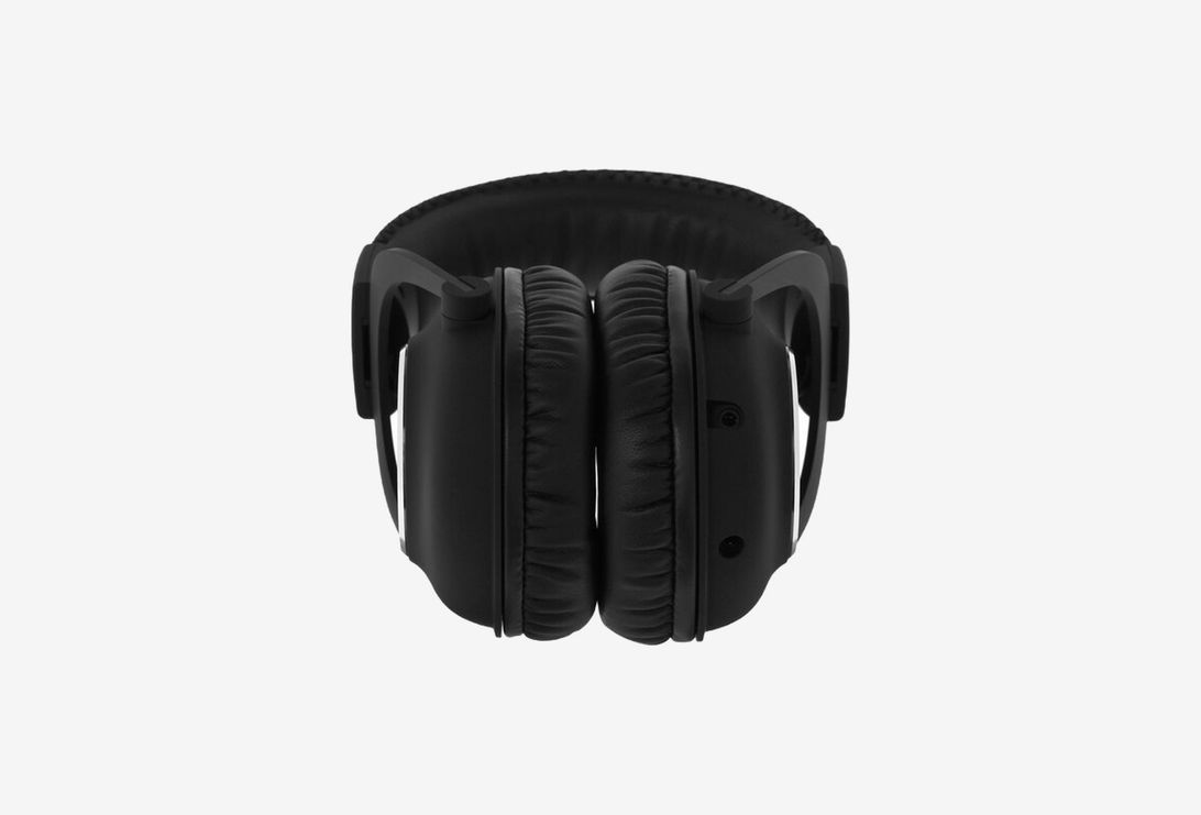 981-000818_0226330101058