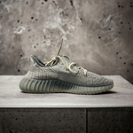 Adidas Yeezy Boost 350 V2 • Israfil