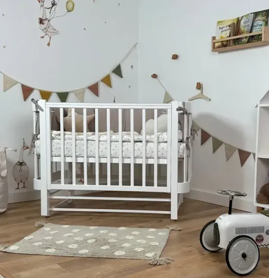 Детская кроватка Лель Космос Белый с продольным маятником