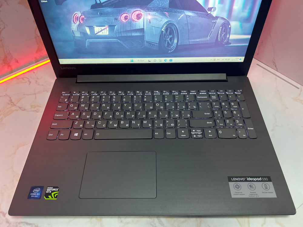 Ноутбук Lenovo 330-15ICH. CPU: i5-8300H 2.3 ГГц, RAM: 8 ГБ, HDD: 1 Тб+16 Гб Intel Optane, GPU: GeForce GTX 1050 4 ГБ, OS: Windows 11, LCD: 15.6" 1920x1080, Состояние: B1