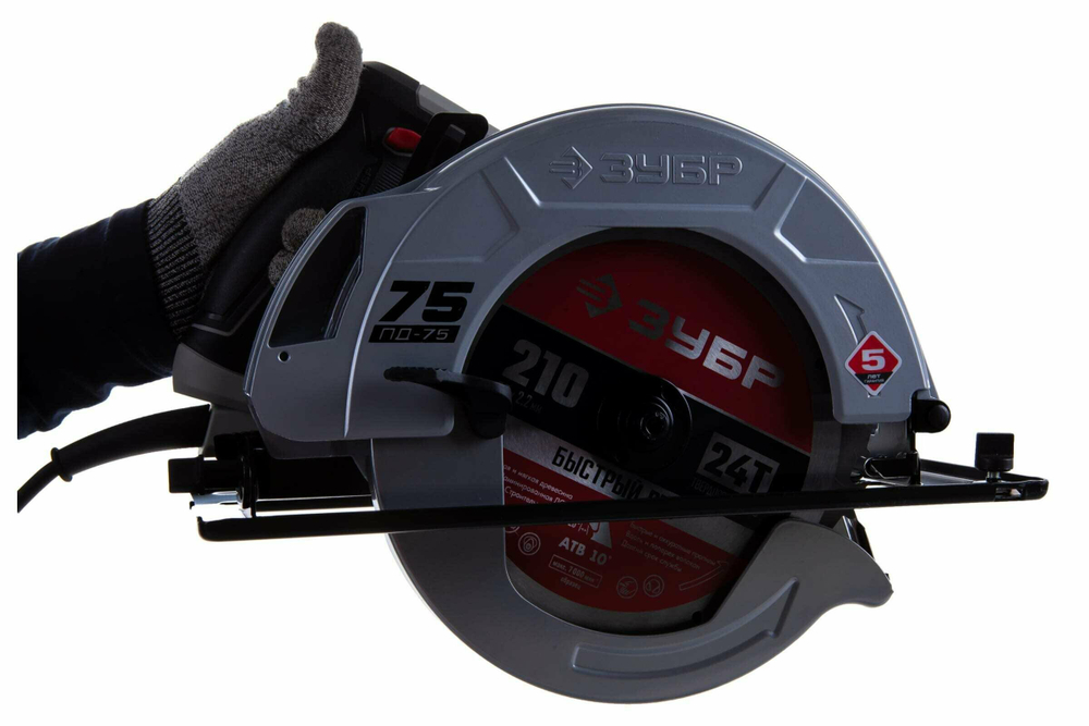 Пила циркулярная ЗУБР ПД-75, глубина пропила 70мм, мощность 2кВт
