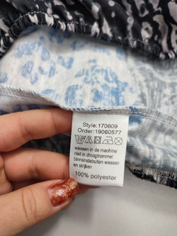 Футболка Enjoy лаконичная 54 размер