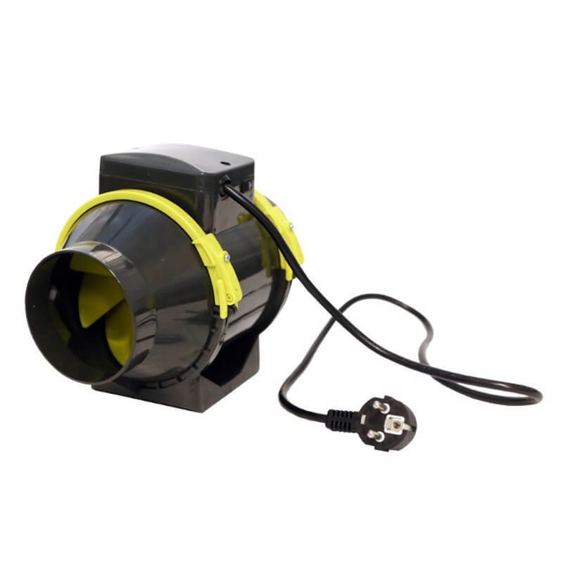 Канальный вентилятор extractor tt fan 150 для вентиляции, вид сбоку, рядом лежит свернутый электрический шнур с вилкой