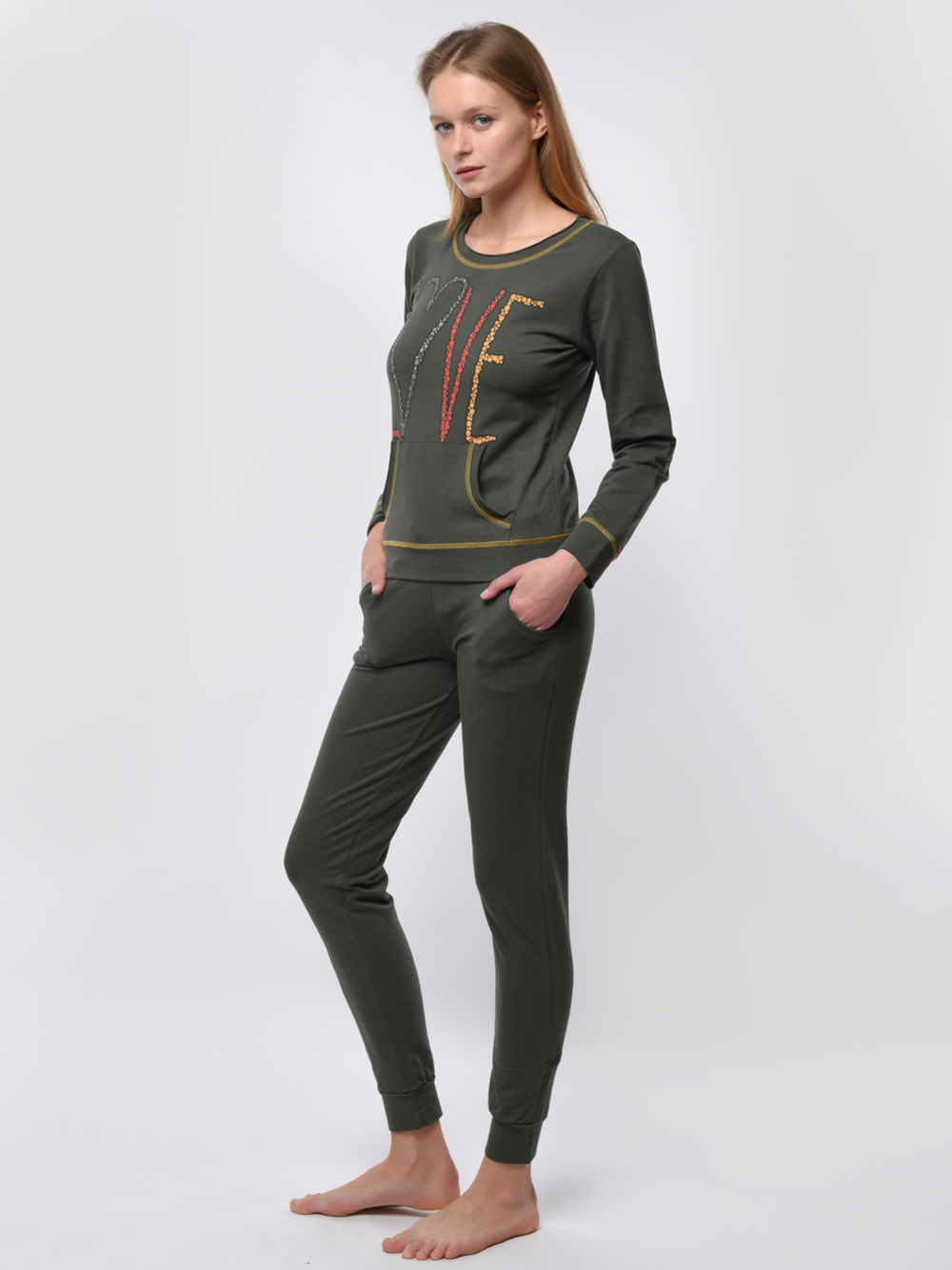 Костюм женский