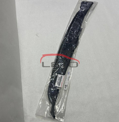 Уплотнитель переднего правого крыла 53827-60020 5382760020