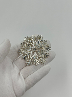 Брошь Снежинка