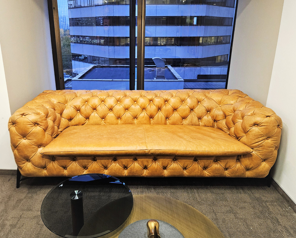 Диван Chesterfield Baroque Vintage Leather 3 Seater