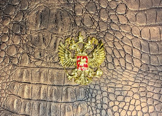 Футляр для револьвера Наган подарочный с кожаной обивкой