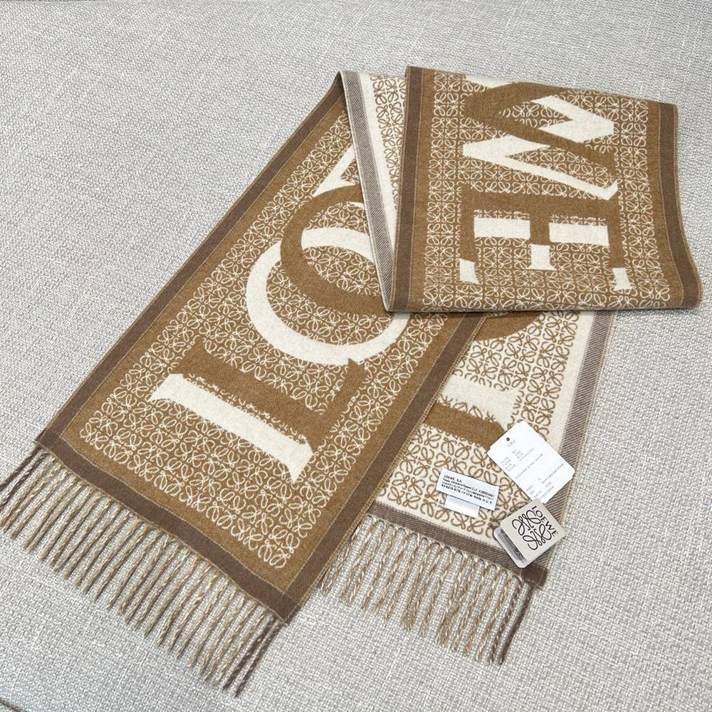 Шарф Loewe