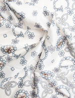 Платок GUESS 90*90