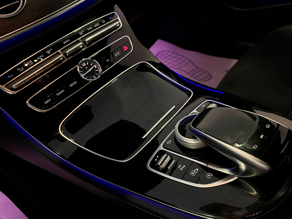 Mercedes-Benz E-Class, 2016 год