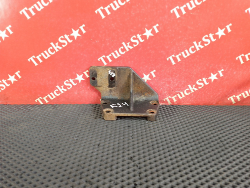 Кронштейн подушки двигателя правый 2018г