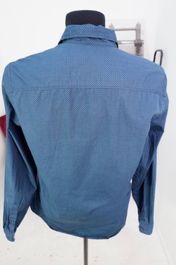 Рубашка Kiabi практичная, маркировка L, визуально на 50 размер