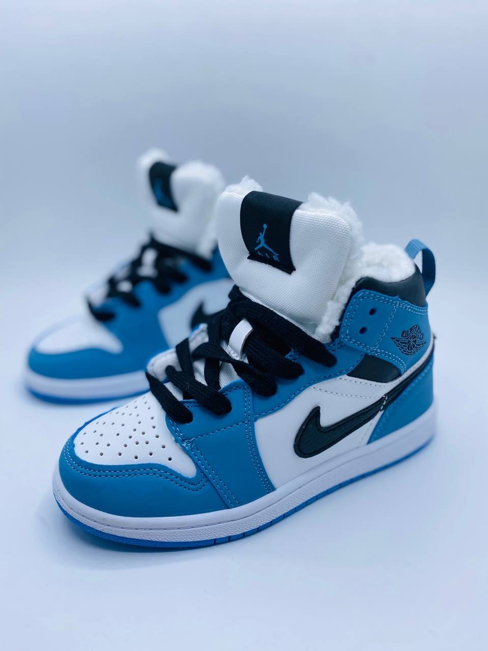 Кроссовки для детей Nike Air Jordan