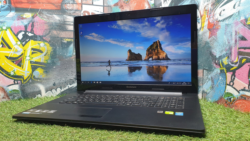 Ноутбук Lenovo i3-5/4Gb/920M 2Gb