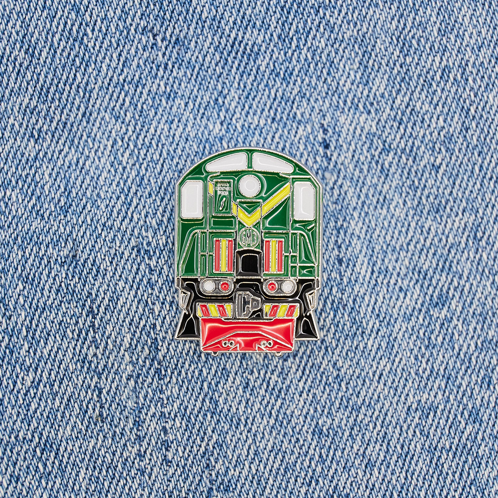 Значок тепловоз ТЭМ2 зеленый