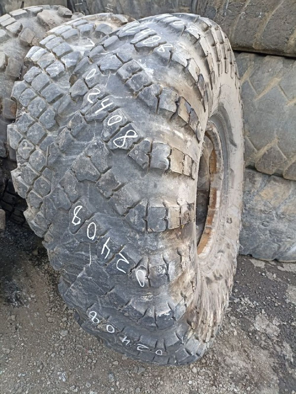 18.00-24 (500-610) Ураган И-170 шина б/у