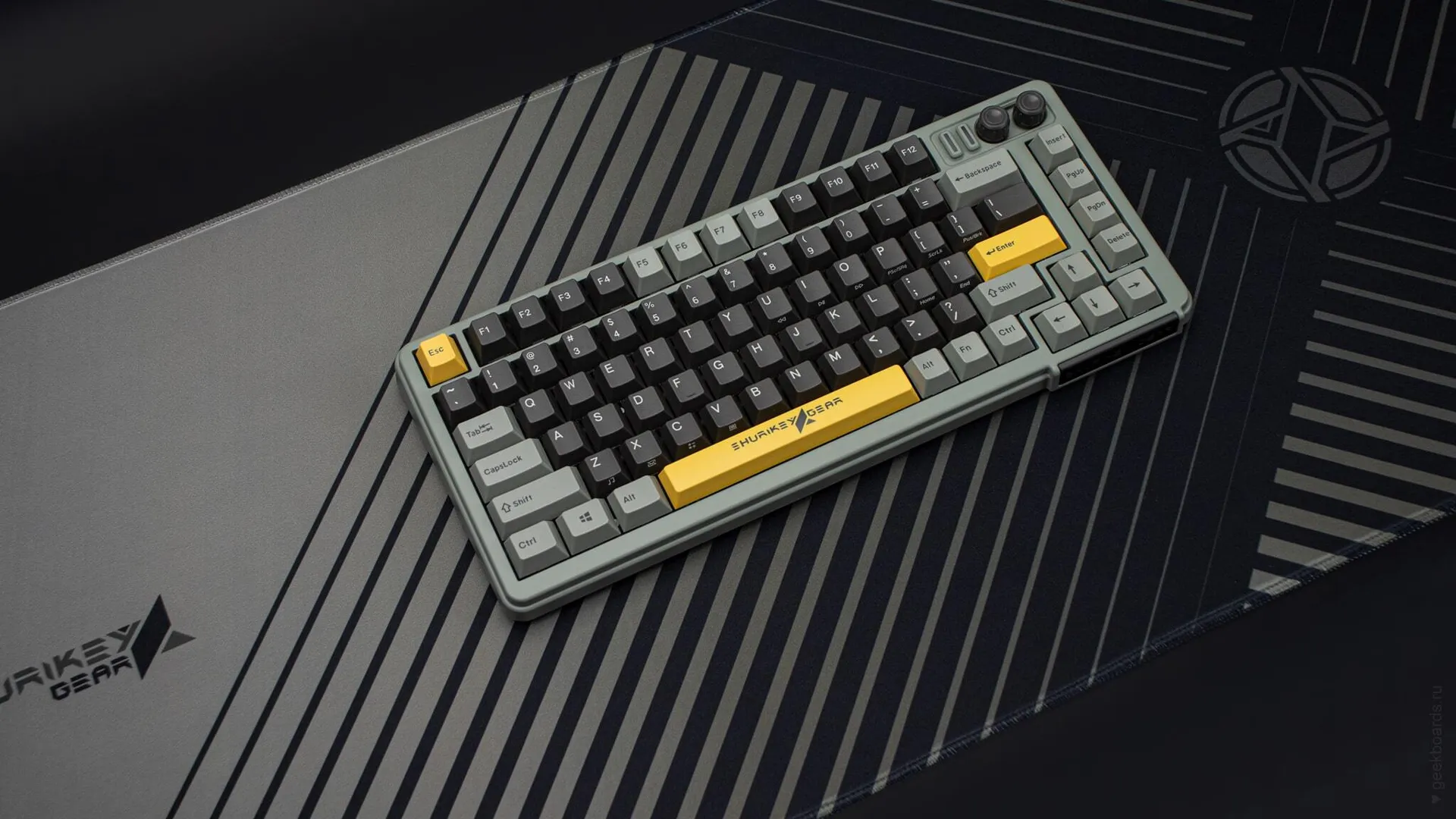 Shurikey Saizo 001 Geekboards
