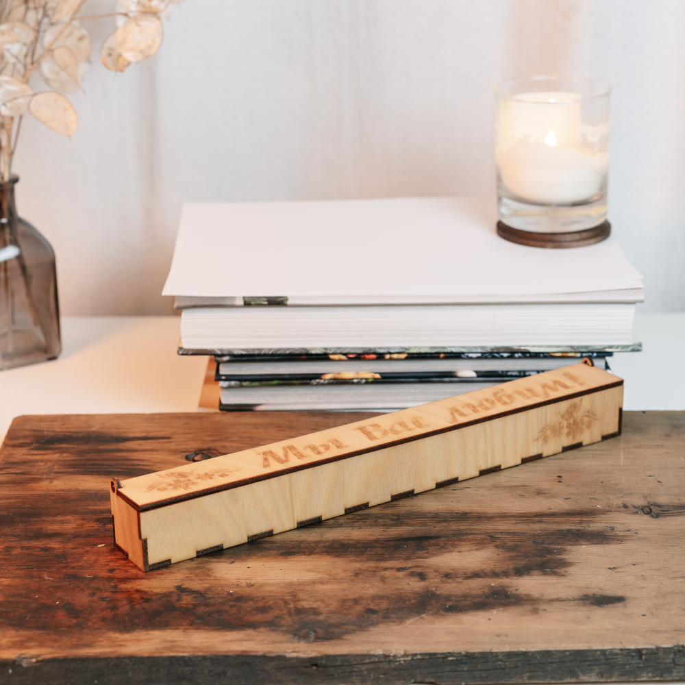 Деревянный  подарочный короб для указки 300 мм. PK23