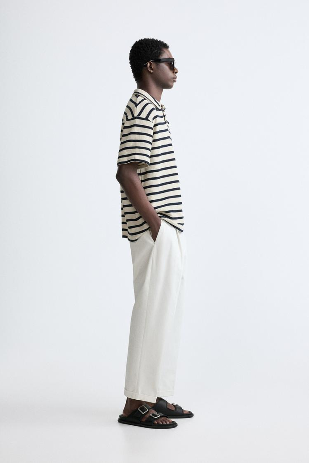 ZARA ПОЛО ИЗ РЕЛЬЕФНОЙ ТКАНИВ ПОЛОСКУ, ЭКРЮ/ТЕМНО-СИНИЙ