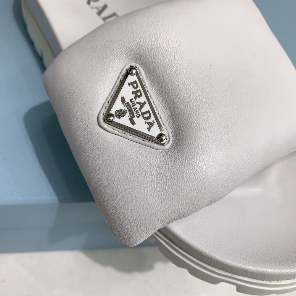 Prada Slides