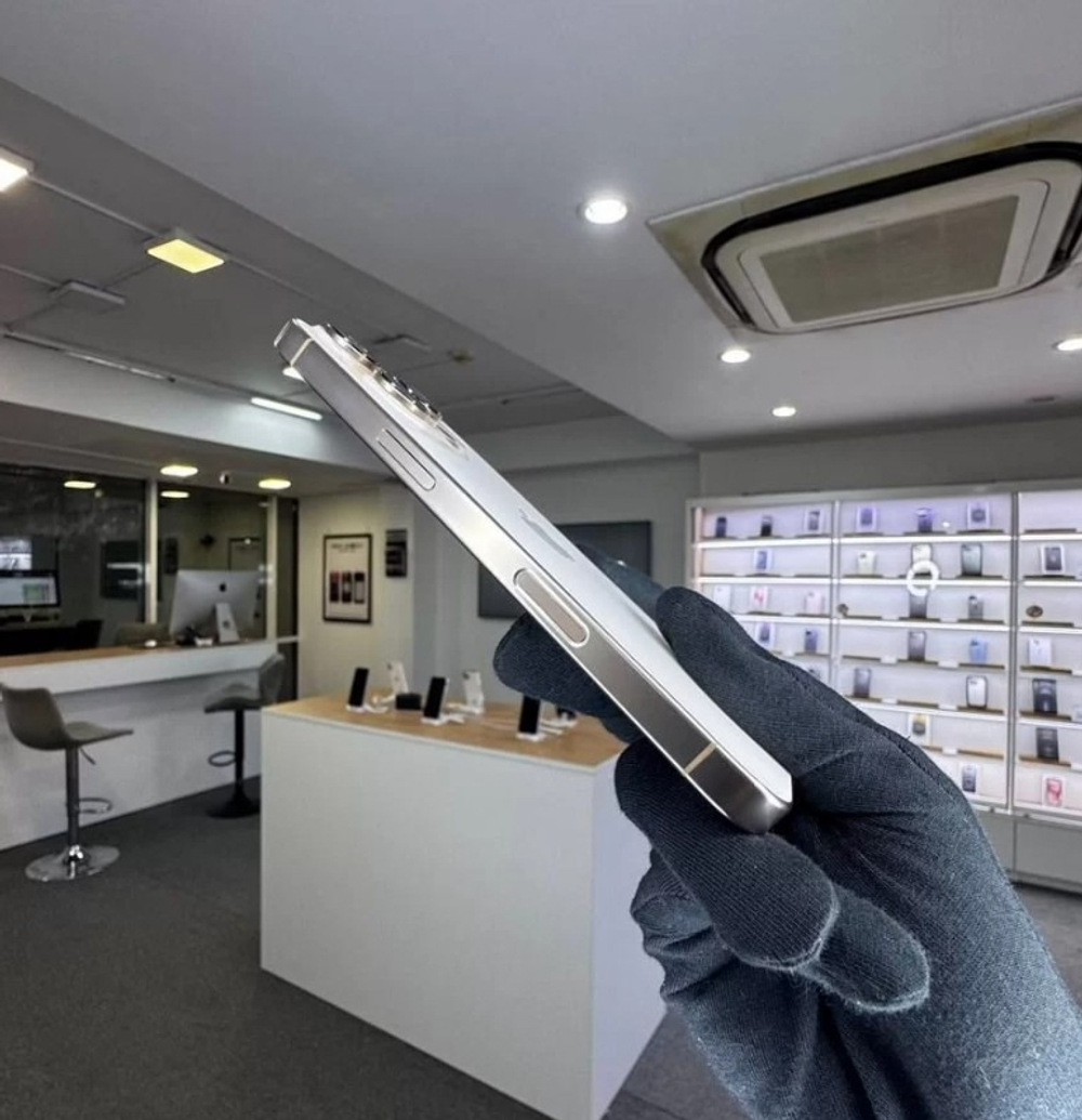 iPhone 16 Pro, 256 ГБ б/у