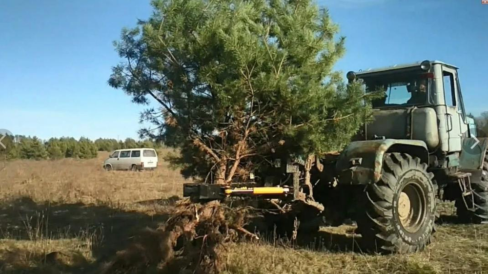 Корчеватель деревьев и пней на Телескопический погрузчик New Holland