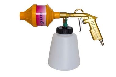 Пистолет пневматический''Tornado'' для химчистки салона а/м с насадкой-пеногенератором (емкость1л,6bar,расход воздуха 120л/мин) RockForce##Rock FORCE RF-203824