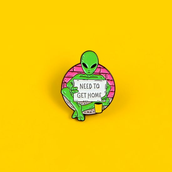 Значок металлический на одежду/Пин. I need to get home