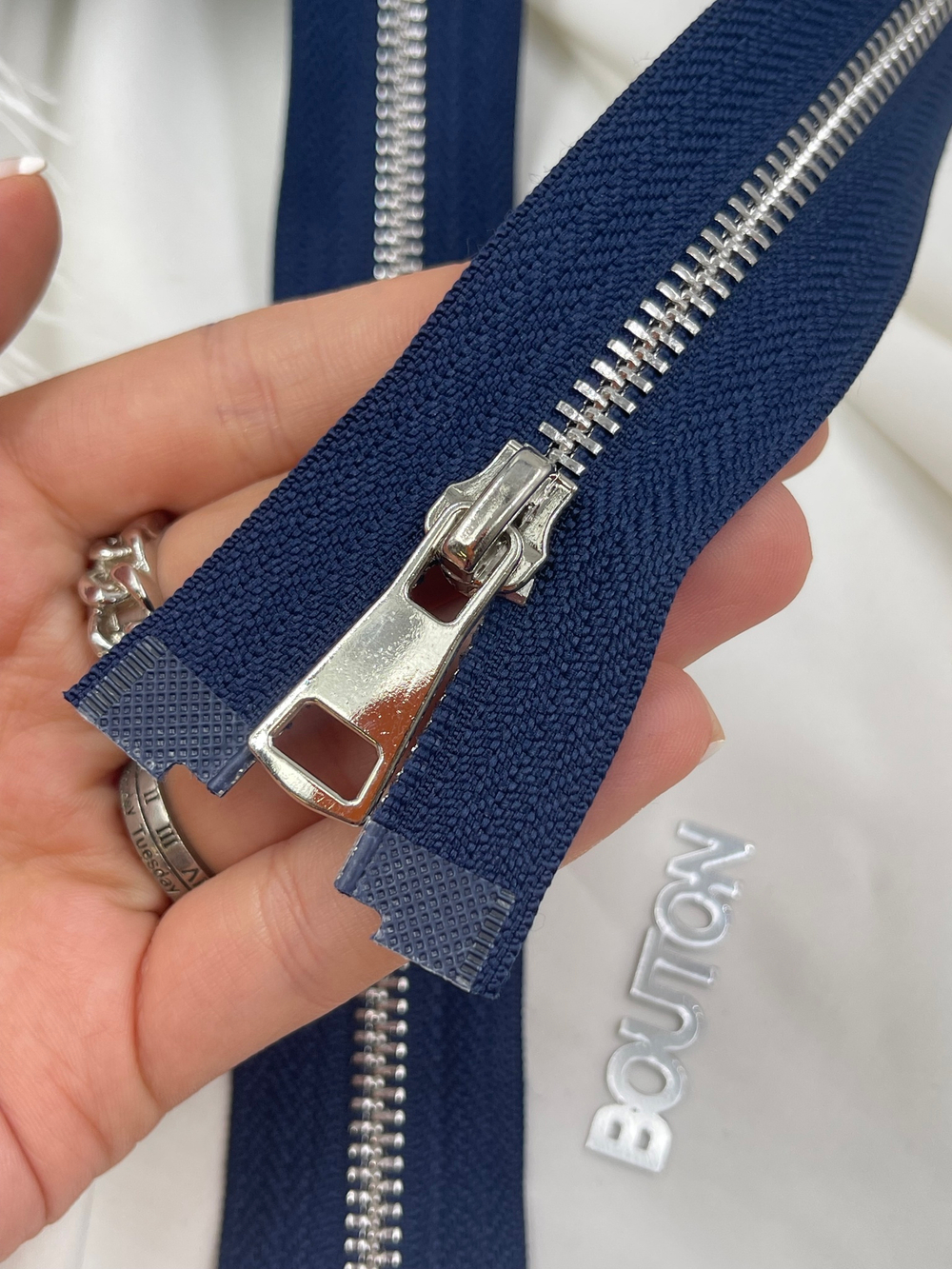 Молния темно-синяя серебро