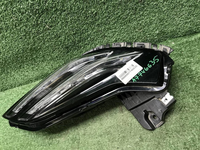 ДХО левый Zeekr 001 (2021-н.в.) LED