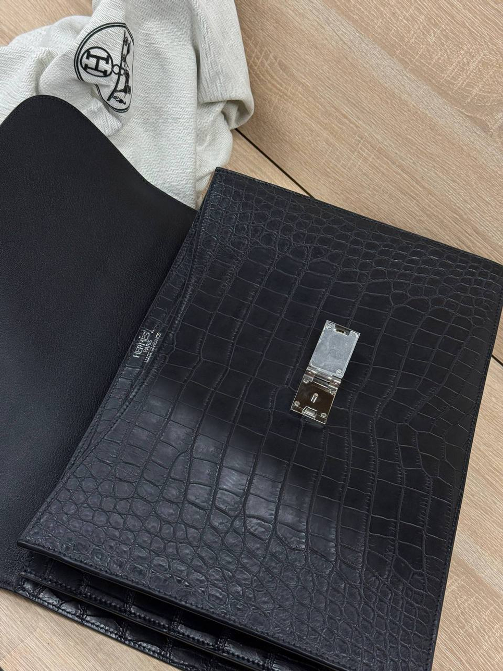 Портфель Hermes из кожи крокодила