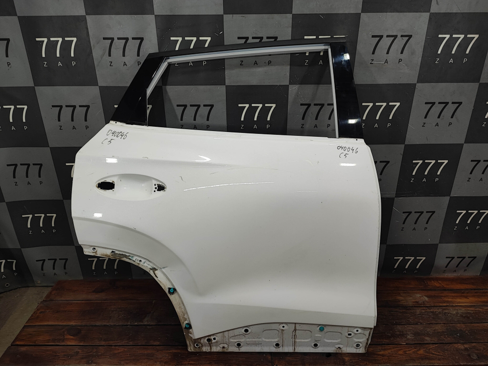 Дверь задняя правая Omoda C5 22-нв Б/У Оригинал 551001324AADYJ
