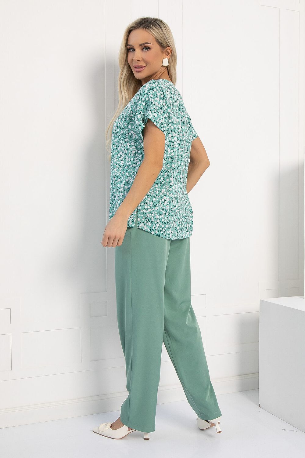 Костюм Марита (зеленый) К12885-8М LT Collection (Акция)