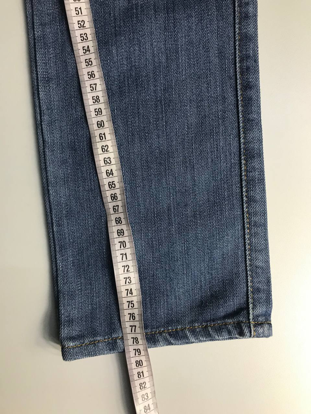 Джинсы прямые, на каждый день 42 размер