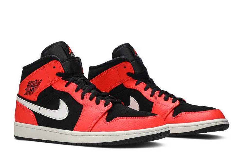 Кроссовки Jordan Air Jordan 1 Mid