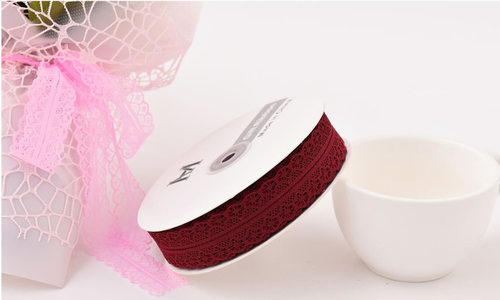 Лента кружевная с полоская Бордовая