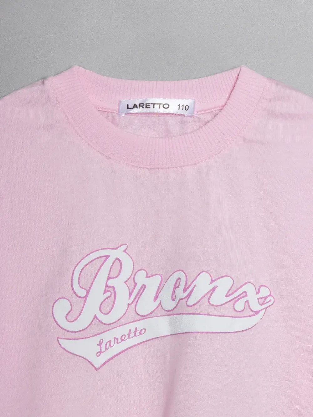 Костюм для девочки с шортами на осень