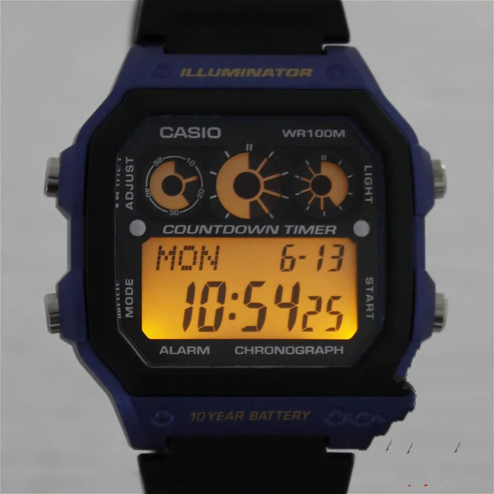Японские наручные часы Casio Collection AE-1300WH-2A