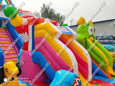 Коммерческий надувной батут "Парк развлечений 2" 12*7*7 м без фигуры клоуна
