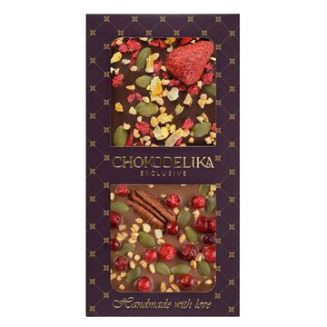 Шоколад двойной "Клубника плюс брусника", 70 гр.