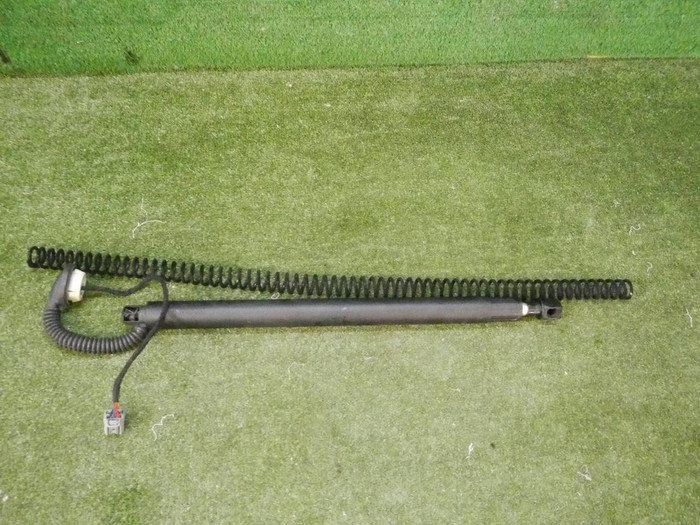 Амортизатор крышки багажника Cadillac Escalade 4 (2014-2020)